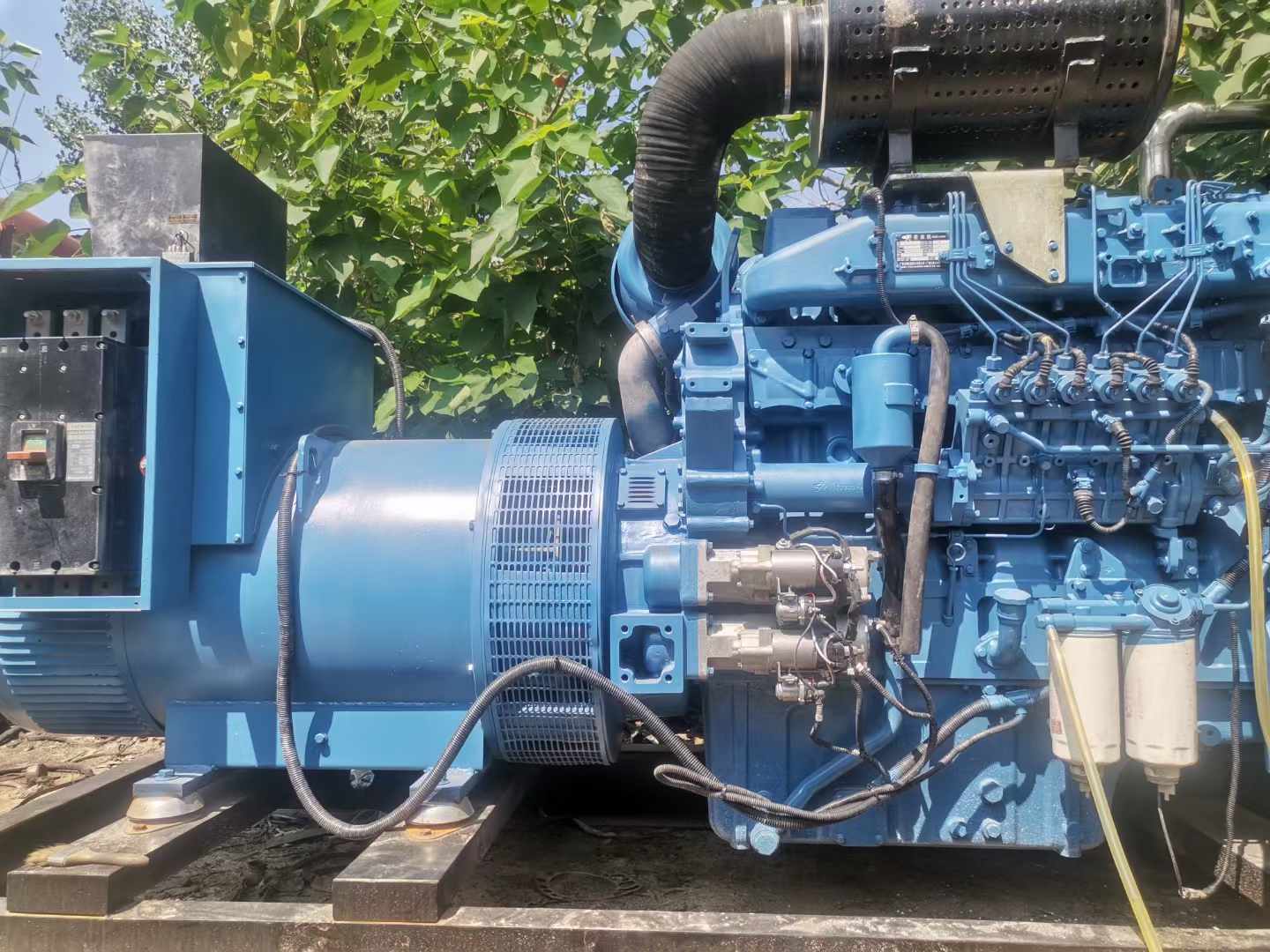 广安详细说明降低 800kW 柴油发电机输出电流波动的方法